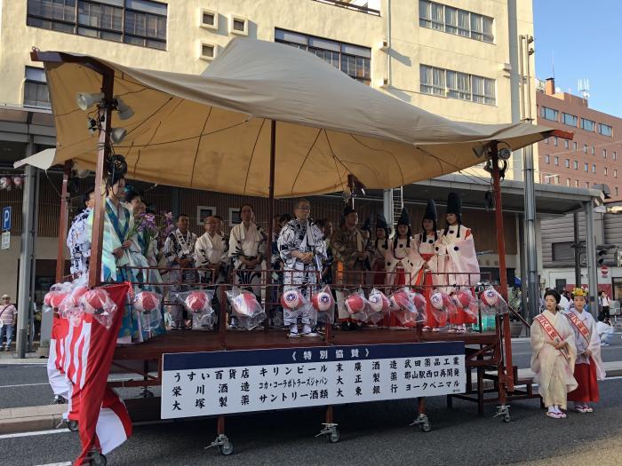 郡山うねめまつり踊り流しの写真