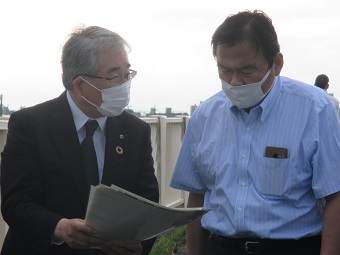 赤羽一嘉国土交通大臣への令和元年東日本台風被災状況説明の画像1