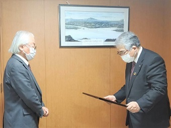 大波久夫様（郡山地区河川愛護協議会 前会長）への感謝状贈呈の画像1