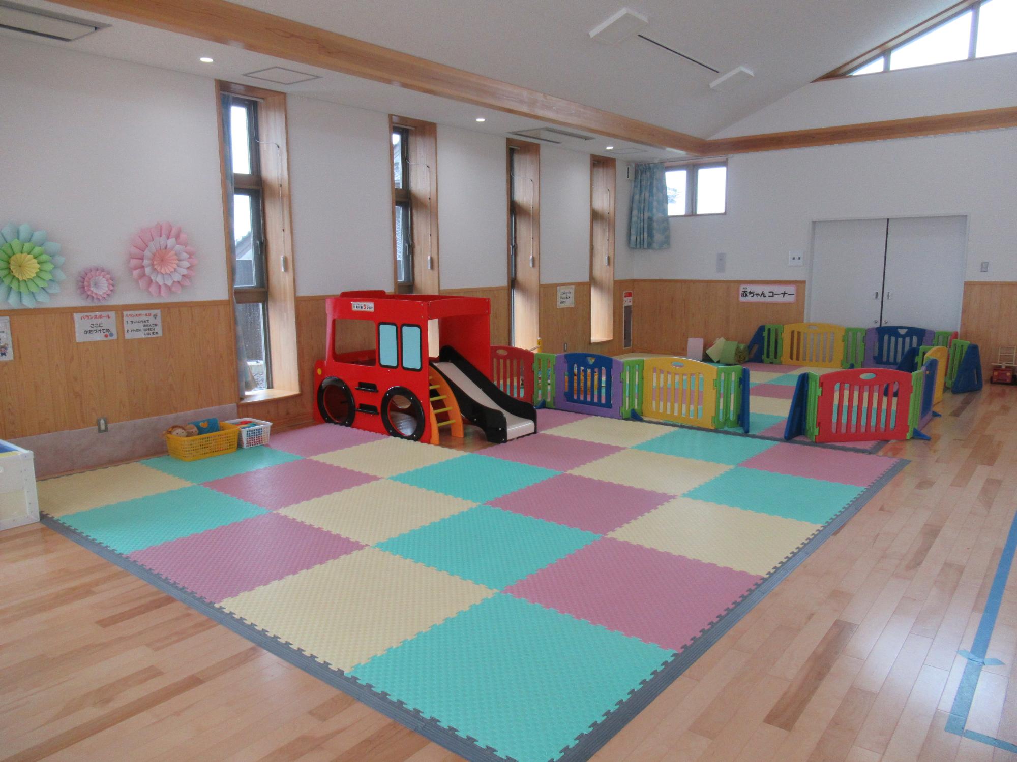 八山田こども公園体験学習施設