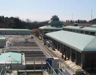 市東部地域へ給水する荒井浄水場の写真