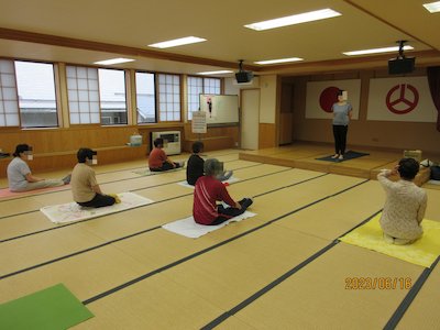 谷田川分館ヨガ5