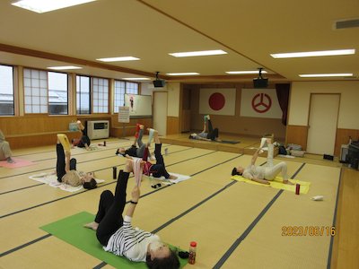 谷田川分館ヨガ13