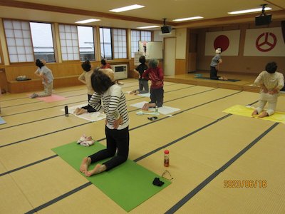 谷田川分館ヨガ14