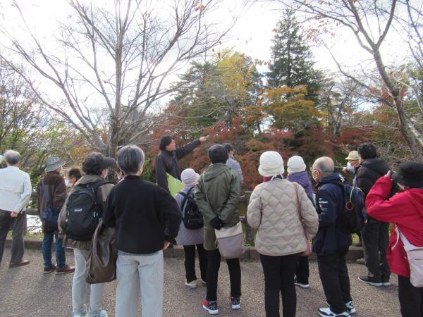 館外学習で棚倉町の史跡めぐりをしています。