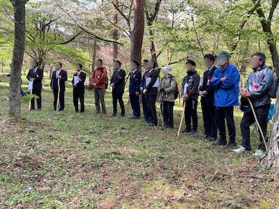 宇津峰親善登山5