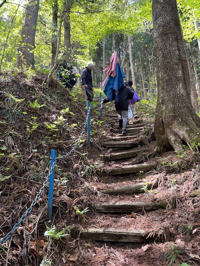 宇津峰親善登山
