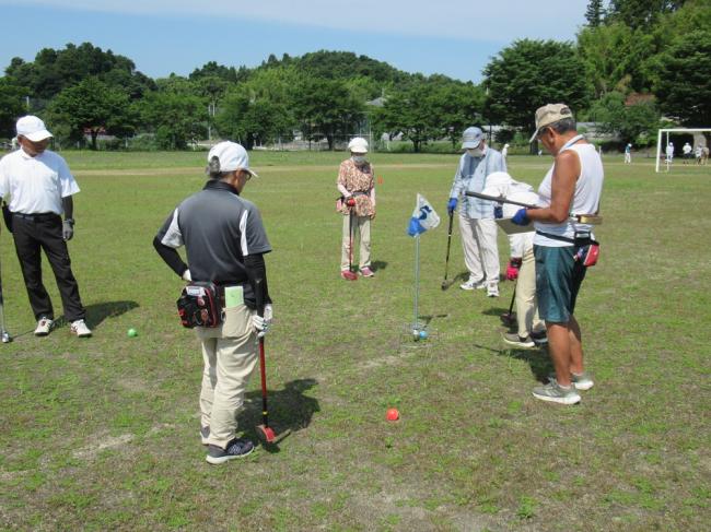 グラウンドゴルフの様子