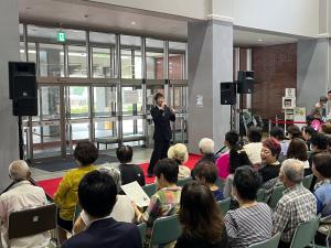 楠木康平様による表敬訪問＆第145回ホールコンサート出演②