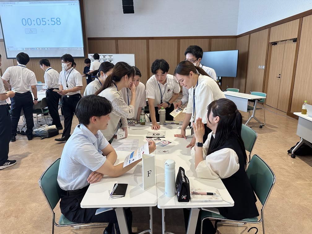 真剣に取り組む様子