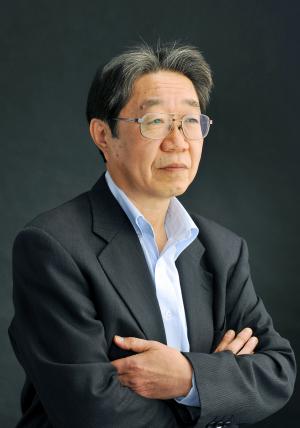 青田由幸氏　写真