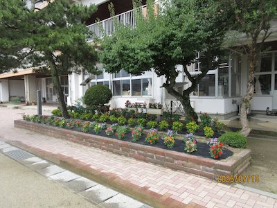 郡山市立守山小学校1