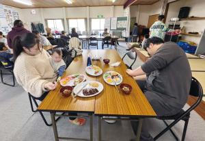 写真_こども食堂の様子