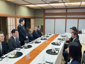 久留米市長との夕食懇談①