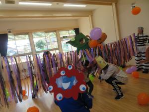 職員風船バレー