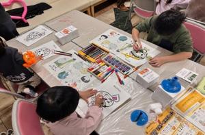 お絵描きの様子