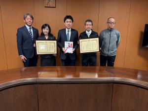 寄附受納・感謝状贈呈（(株)太陽興産様・太陽興産クオリティクラブ様）