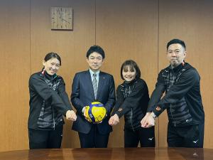 大阪マーヴェラスによる表敬訪問