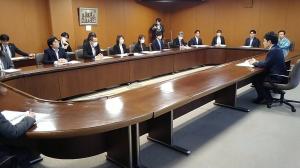 若手・中堅職員との意見交換②