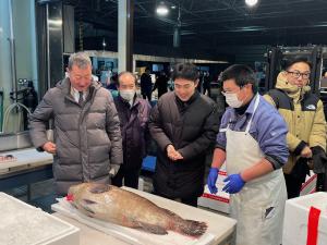 郡山市総合地方卸売市場組合初売り行事②