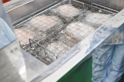 フリーザーによるチラシ寿司瞬間冷凍