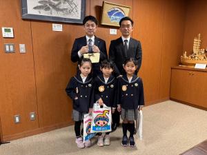 富久山幼稚園の園児による表敬訪問