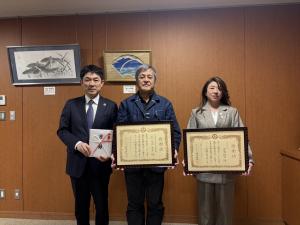 寄附受納・感謝状贈呈(NPO法人日本おもちゃ保存協会様・infix様)