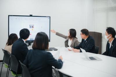 SDGs推進委員会メンバーによるミーティング