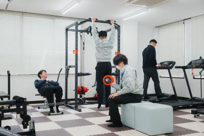 本格器具を配したトレーニングルーム