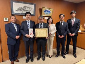 寄附受納・感謝状贈呈(郡山トラックセンター青年経営研究会様)