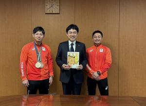 東京2025デフリンピック日本代表による市長表敬