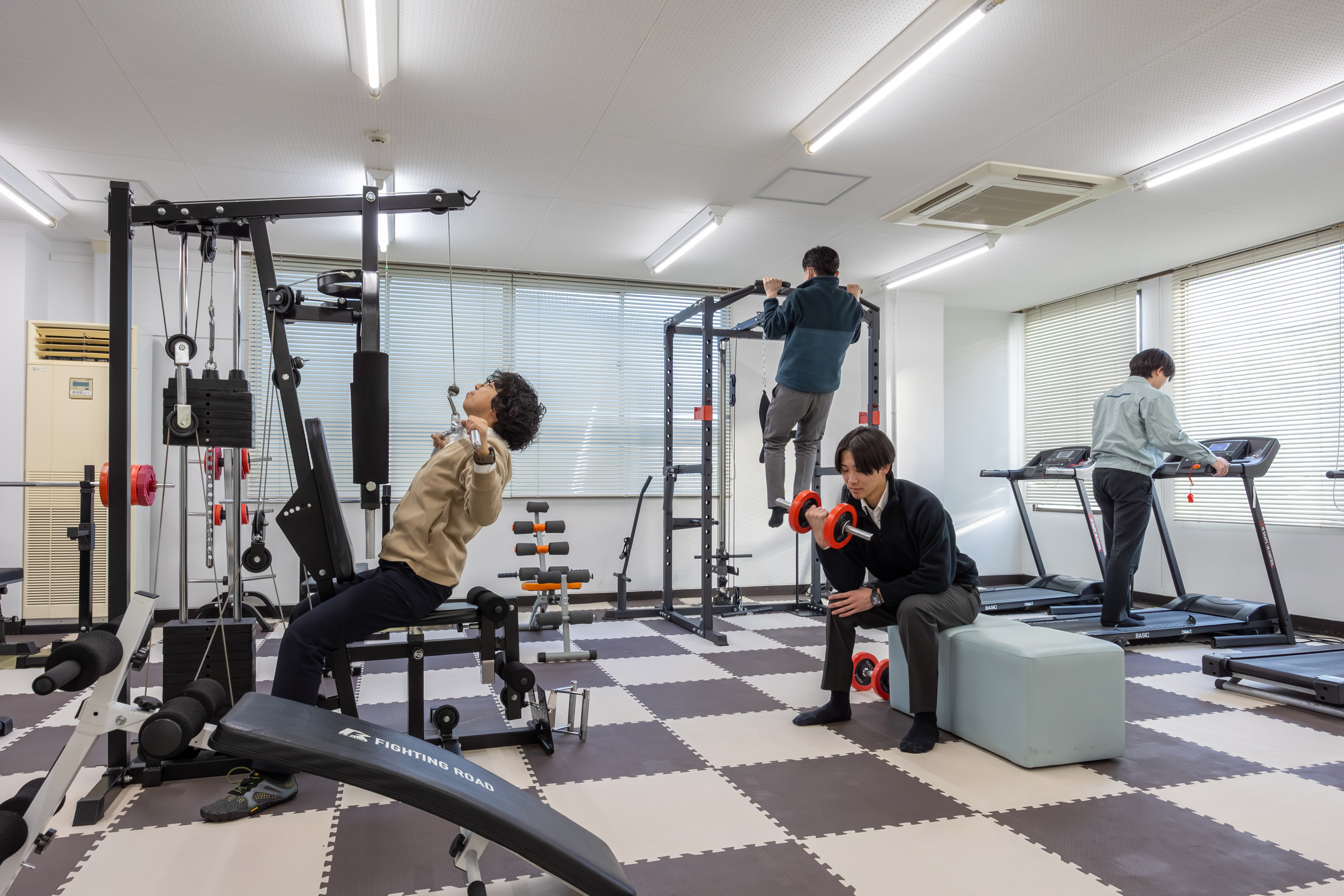 陸奥テック内のトレーニングルーム