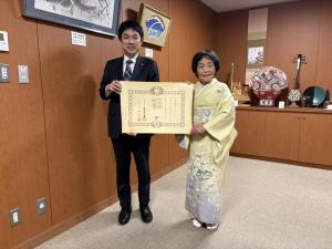 瑞宝単光章受章報告(高橋 宣子様)