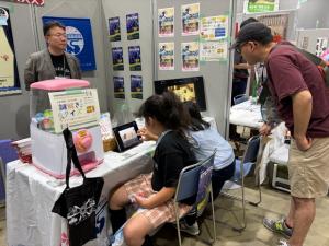 子供達が体験している様子