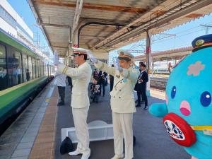 「ふくしま美味探訪列車SATONO」出発式②