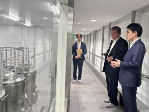 寄附受納・感謝状贈呈（株式会社ISホールディングス様）②
