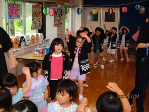 盆踊り３