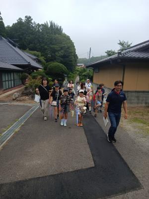 ④
