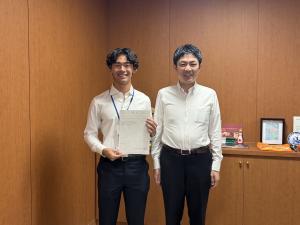新規国際交流員への辞令交付