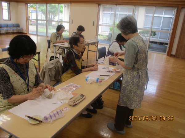 先生の指導で作業開始