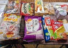 寄せられた寄附品