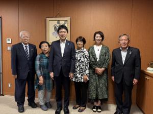 NGB99(西田元気なばあちゃん99の会)による表敬訪問