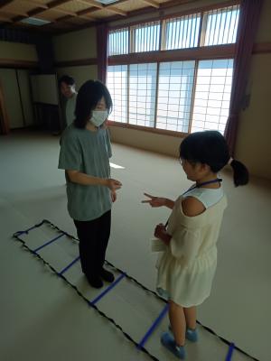 ①