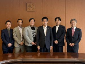 スニーカーエイジ実行委員会及び郡山市音楽の日実行委員会による表敬訪問