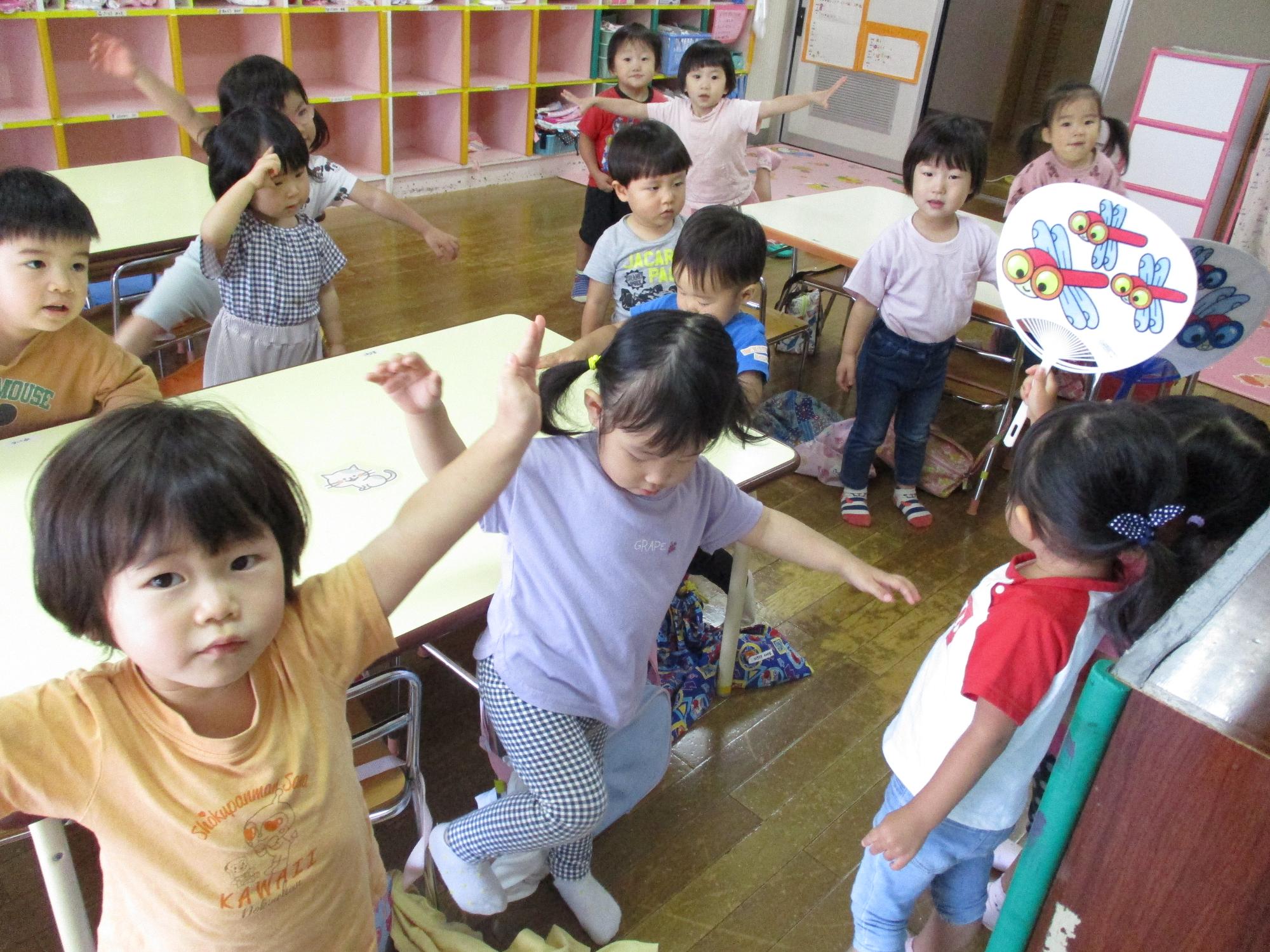 朝のお集まりの様子