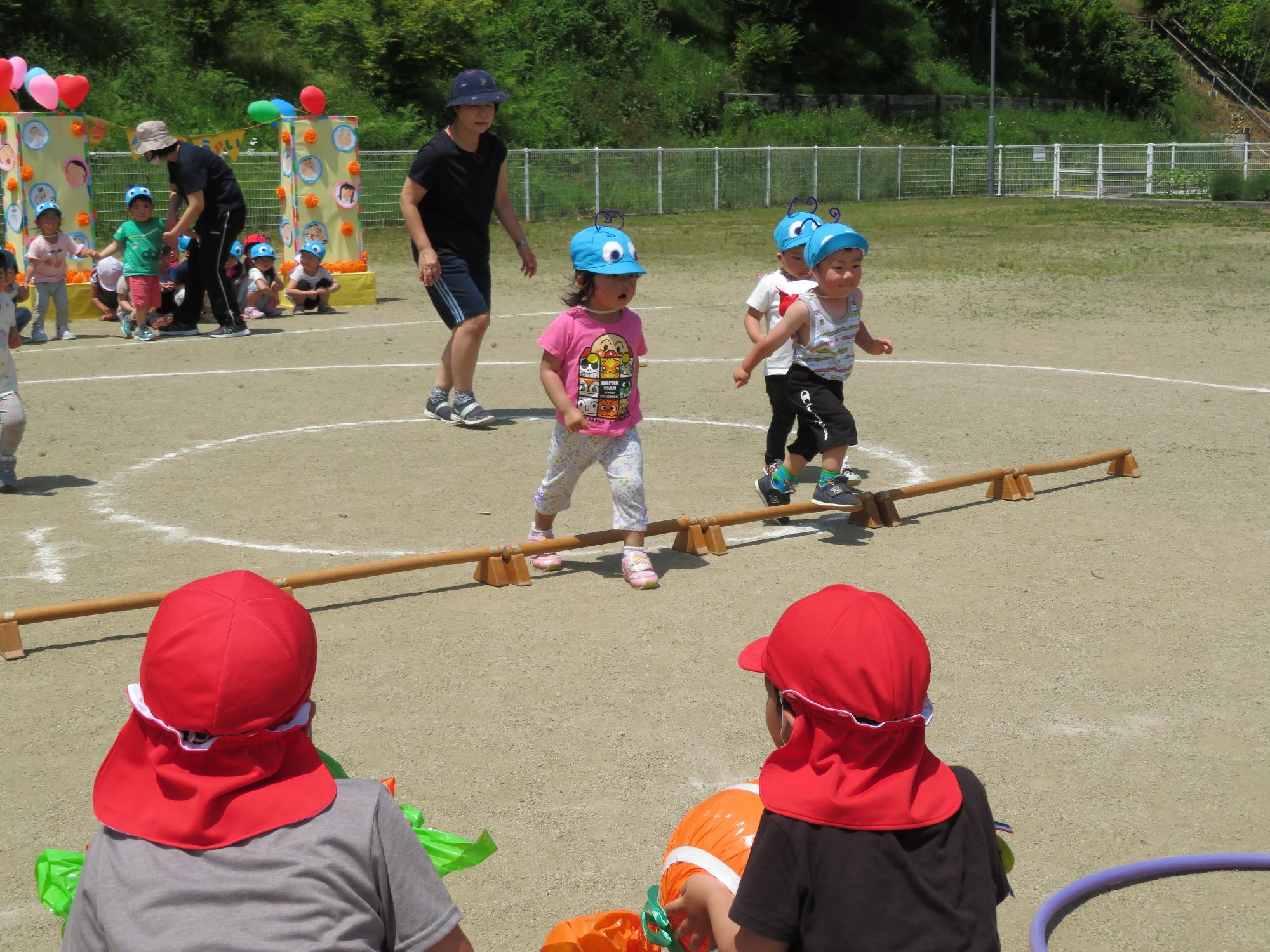 競技に参加する子ども4