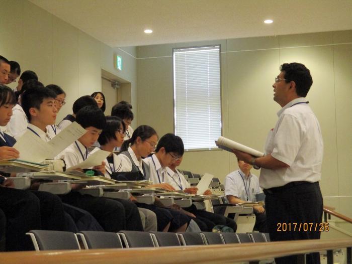 事前学習会の様子の写真