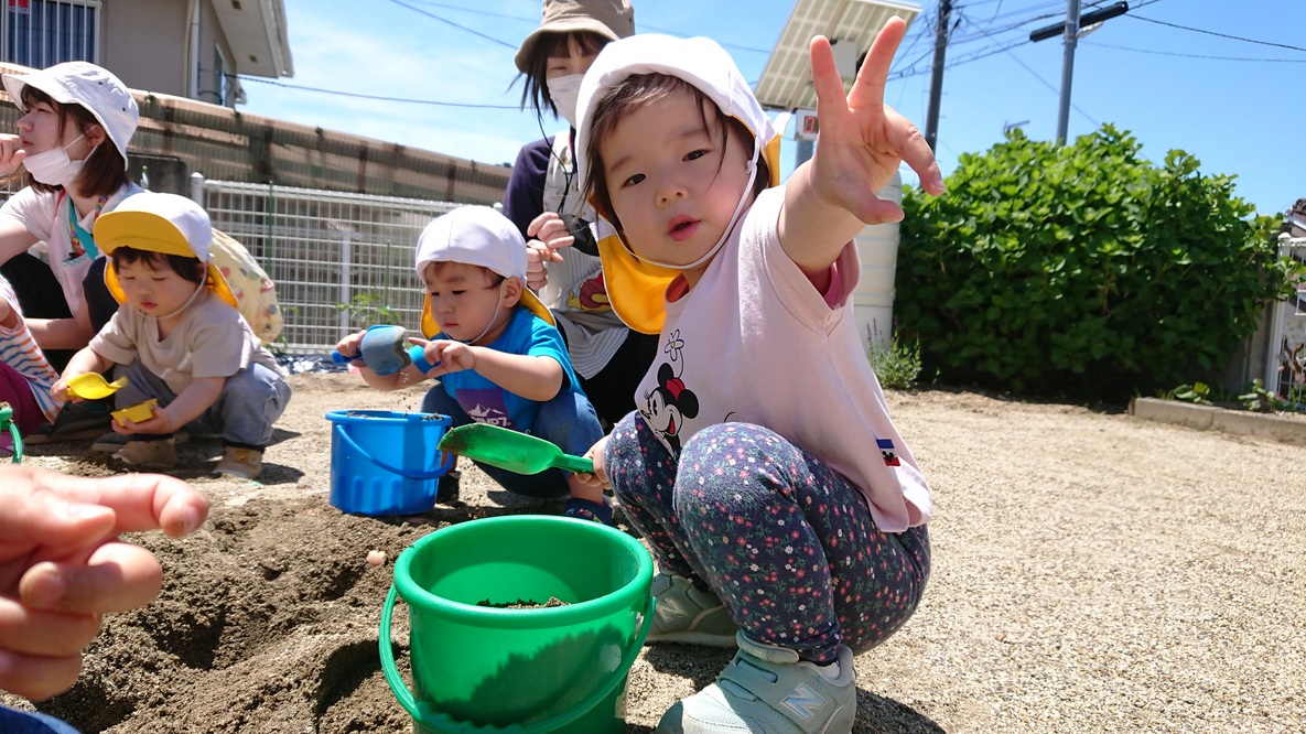 うさぎ組戸外遊びの画像6