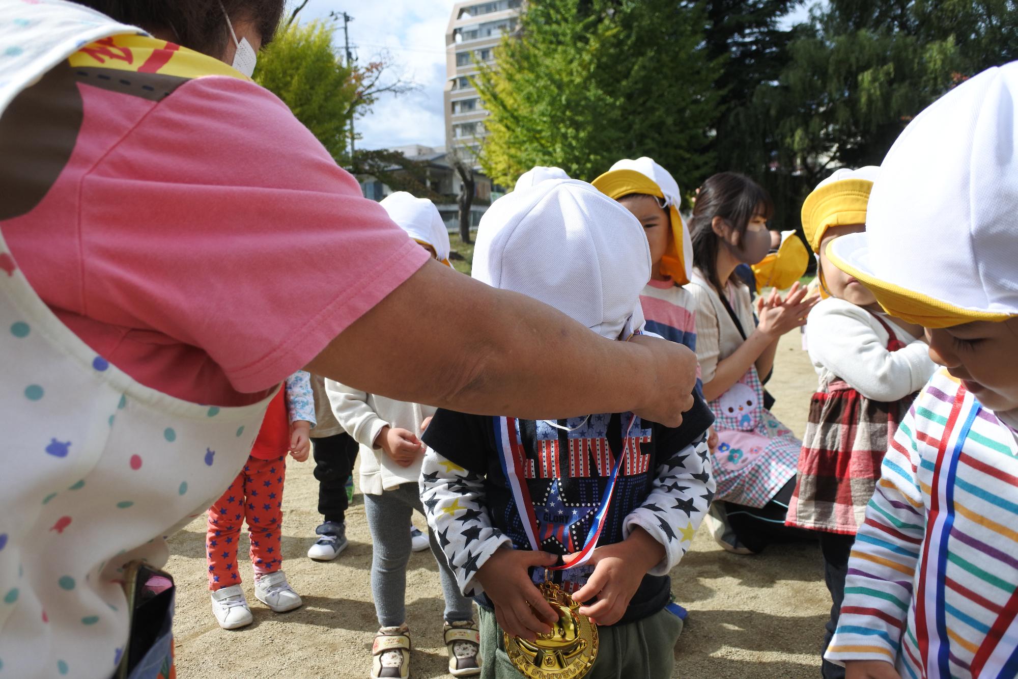 閉会式の画像2