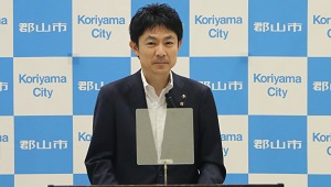 写真_市長記者会見動画サムネイル0725